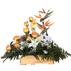 Ramo de Rosas Amarillas y proteas 2