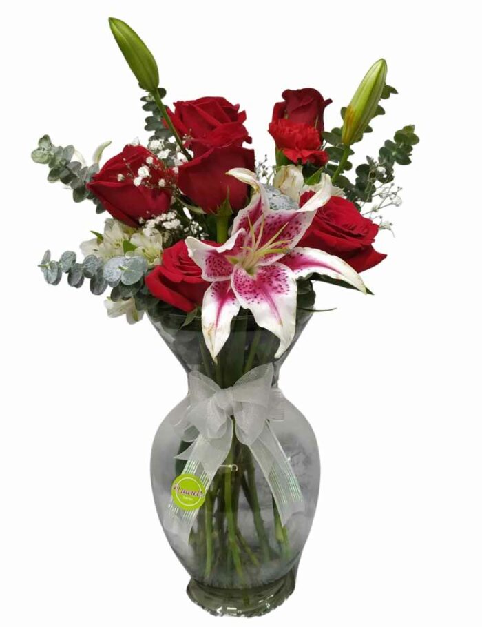Arreglo de Rosas y Lirios en Florero Arreglo de Rosas y Lirios en Florero