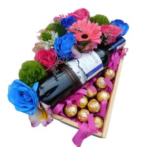 Caja de rosas con Vino