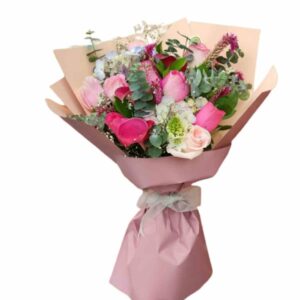 Ramillete de 12 rosas pasteles