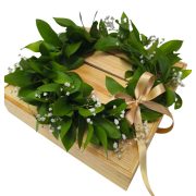 Corona de laurel natural para graduación universitaria Floristería Laurel